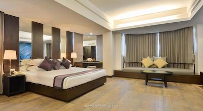 د گرند ساتورن