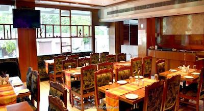 فاب هتل رویال سی ام بانی‌ پارک