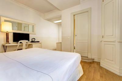 گرند هتل کوور