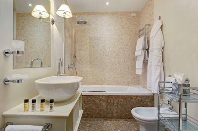 گرند هتل کوور