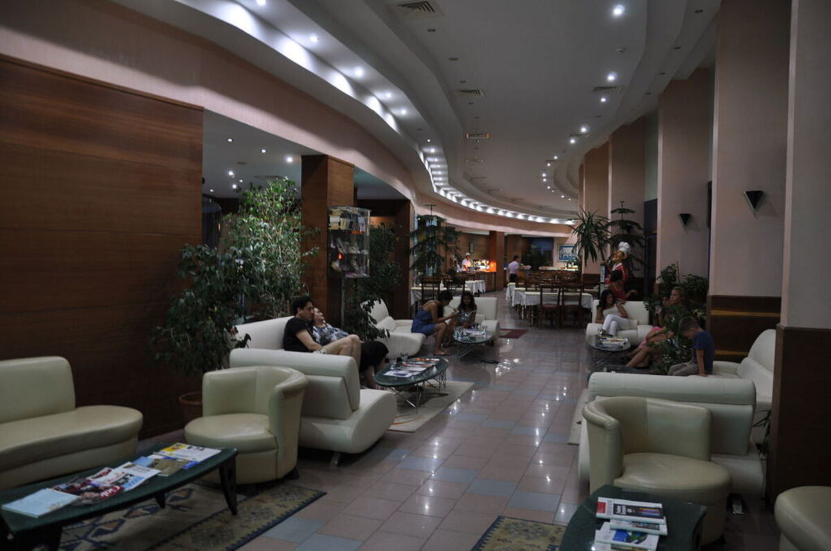 فاستینا