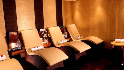 کرون پلازا دبی دیره