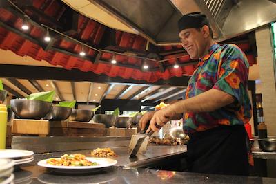 کرون پلازا دبی دیره