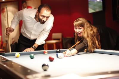 کرون پلازا دبی دیره