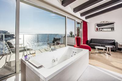 چاریسما د لوکس