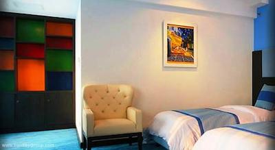 کارنمانی پالاس هتل