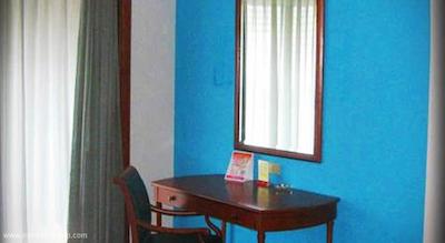 کارنمانی پالاس هتل