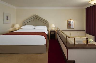 شرایتون گرند دوحه ریزورت اند کانونشن هتل