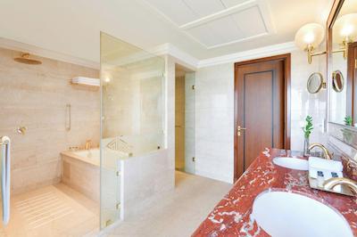 شرایتون گرند دوحه ریزورت اند کانونشن هتل