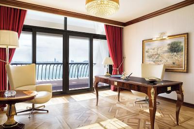 شرایتون گرند دوحه ریزورت اند کانونشن هتل