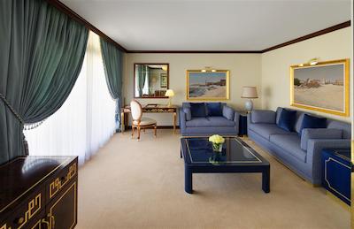 شرایتون گرند دوحه ریزورت اند کانونشن هتل