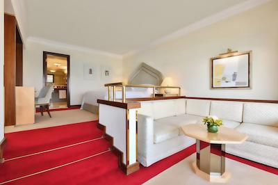 شرایتون گرند دوحه ریزورت اند کانونشن هتل