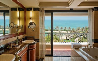 شرایتون گرند دوحه ریزورت اند کانونشن هتل