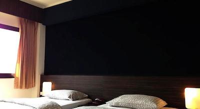 وایت پالاس بانکوک