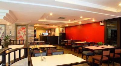 وایت پالاس بانکوک