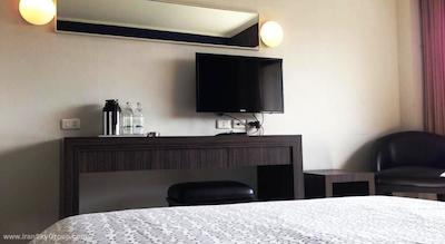 وایت پالاس بانکوک