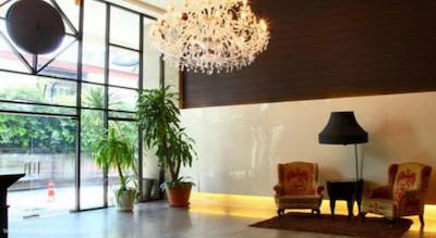 وایت پالاس بانکوک