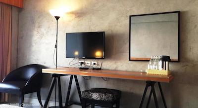 وایت پالاس بانکوک