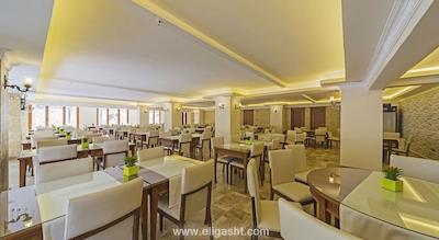 لاسوس پالاس هتل