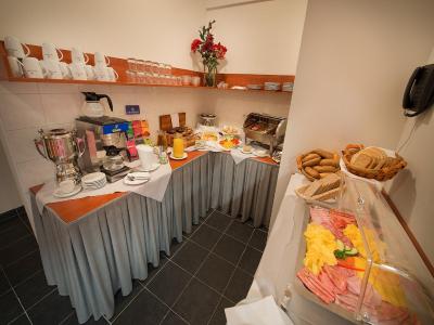 رزیدنک امّی