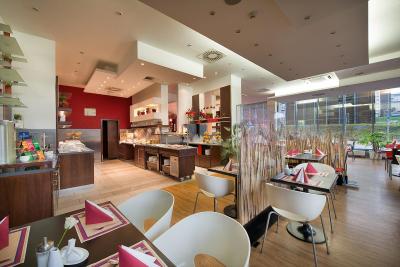 رزیدنک امّی