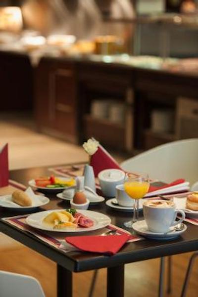 رزیدنک امّی