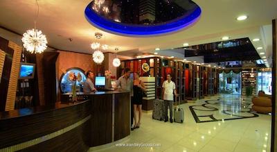 گرند زمان گردن هتل