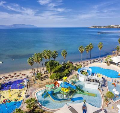 افسیا هالیدی بیچ کلاب