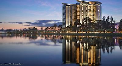 هیلتون باتومی