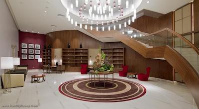 هیلتون باتومی