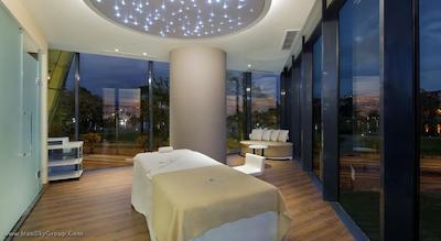 هیلتون باتومی