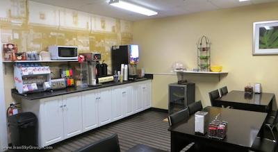 سوپر 8 ساسکاتون وست