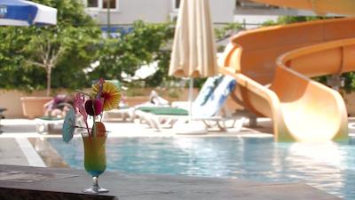 کلئوپاترا بیچ هتل