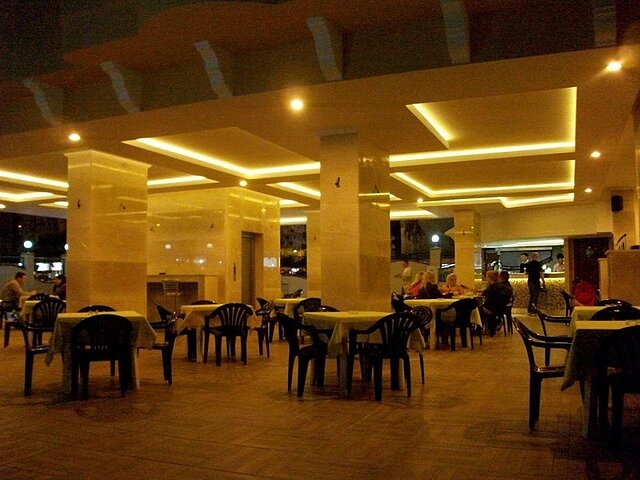 آرتمیس پرنسس هتل