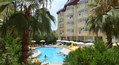 آرتمیس پرنسس هتل