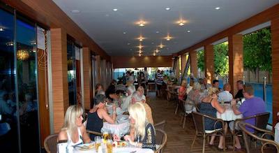 گرند زمان بیچ هتل