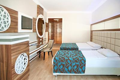 گرند زمان بیچ هتل