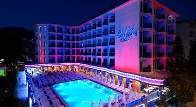 گرند زمان بیچ هتل