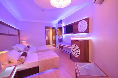 گرند زمان بیچ هتل