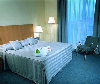 هالیدی این پراگ کنگرس سنتر