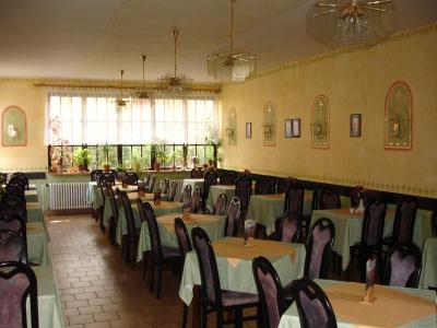 عااد هتل جاسمین