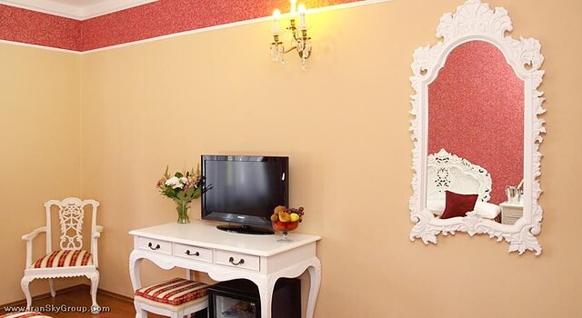 کینگ چارلز بوتیک رزیدنس