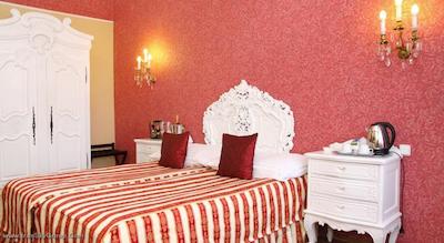 کینگ چارلز بوتیک رزیدنس