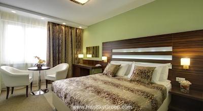 هتل ایزمایلوو آلفا