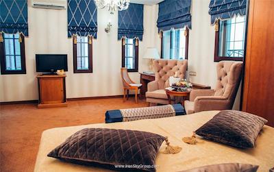 گلدن گاردن بوتیک هتل