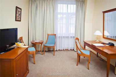 گلدن گاردن بوتیک هتل