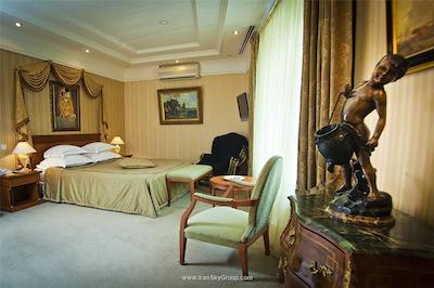 گلدن گاردن بوتیک هتل