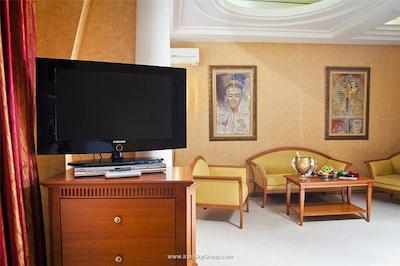 گلدن گاردن بوتیک هتل