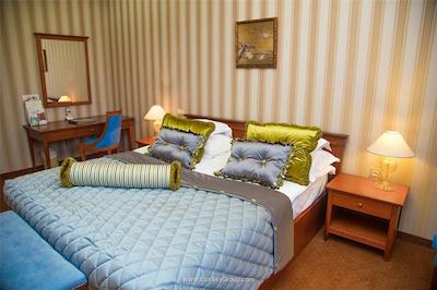 گلدن گاردن بوتیک هتل