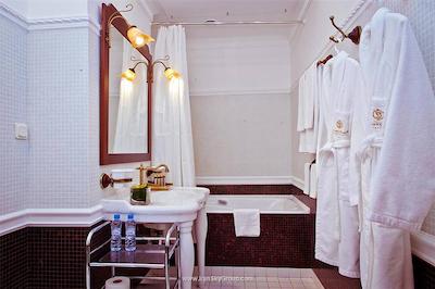 گلدن گاردن بوتیک هتل